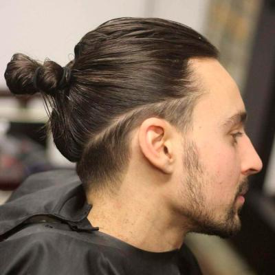 Прическа Top knot