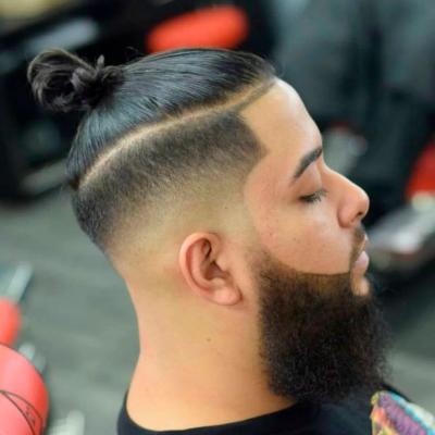 Прическа Top knot